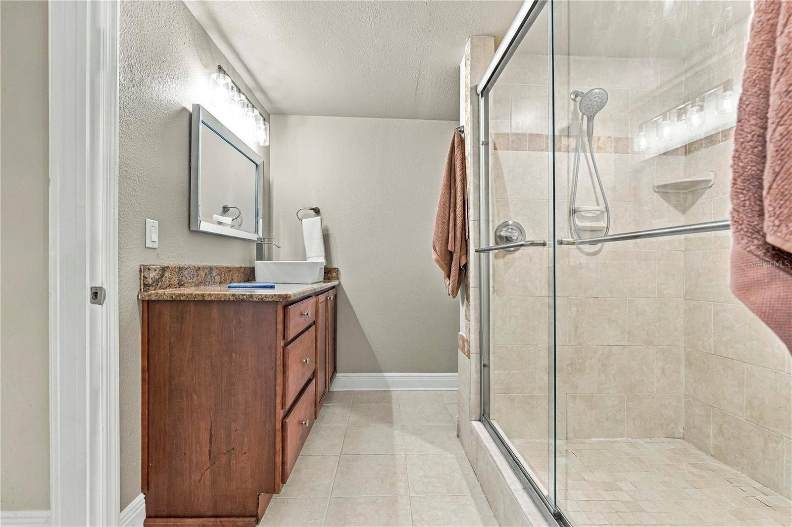 1202 BRIGADOON DRIVE, Clearwater, FL 33759 1202 BRIGADOON DRIVE, Clearwater, FL 33759