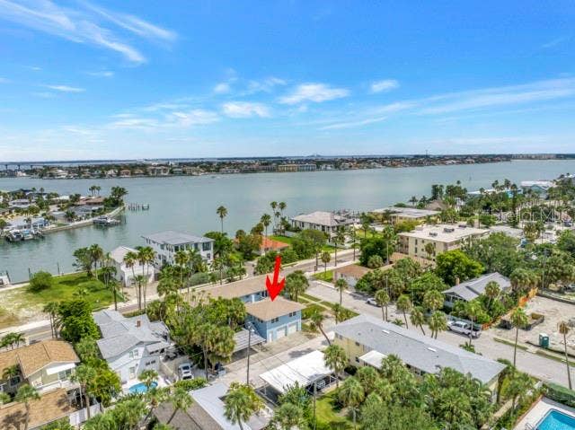 1800 PASS-A-GRILLE WAY, #5, St Pete Beach, FL 33706 1800 PASS-A-GRILLE WAY, #5, St Pete Beach, FL 33706