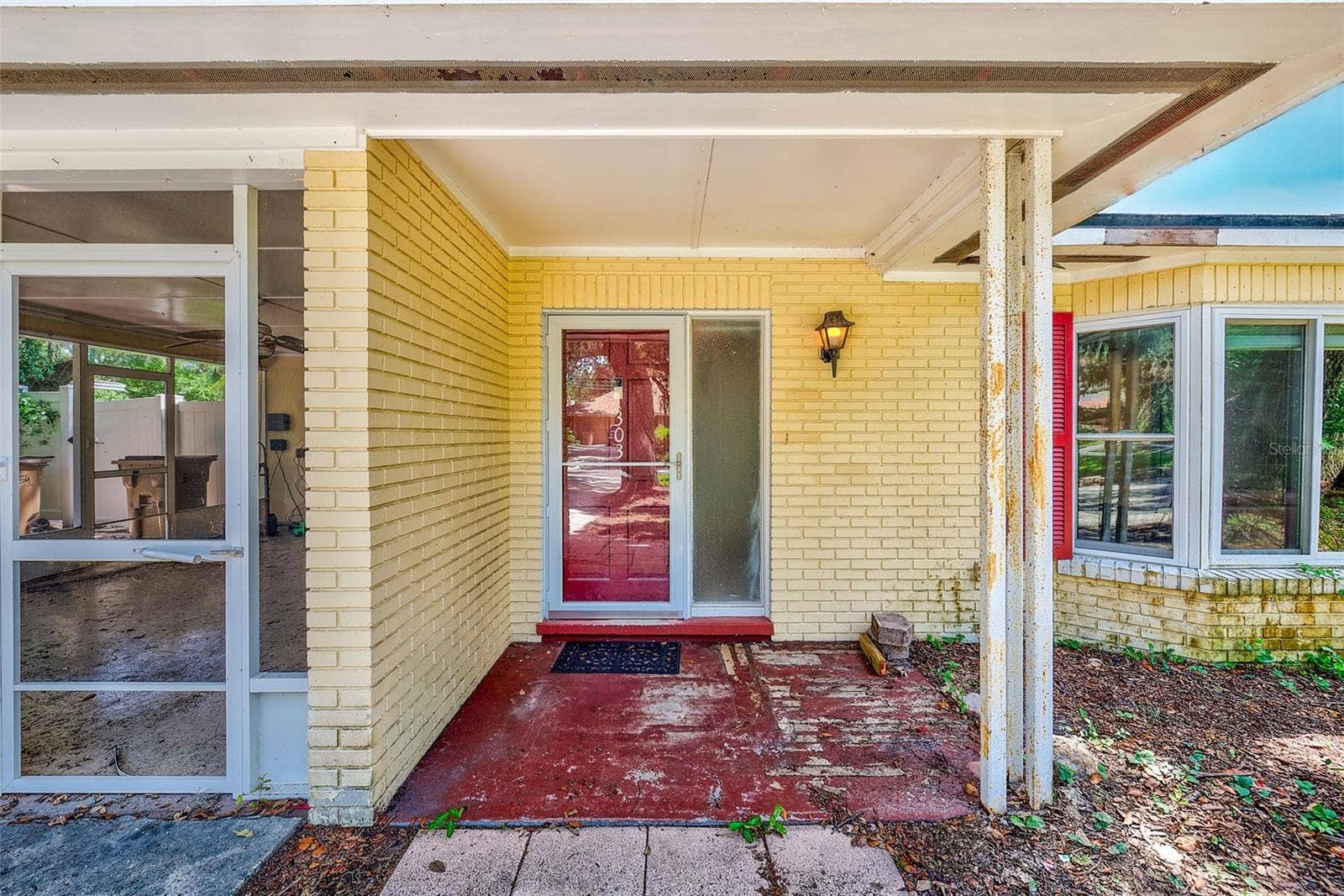 303 SAINT AUGUSTINE AVENUE, Temple Terrace, FL 33617 303 SAINT AUGUSTINE AVENUE, Temple Terrace, FL 33617