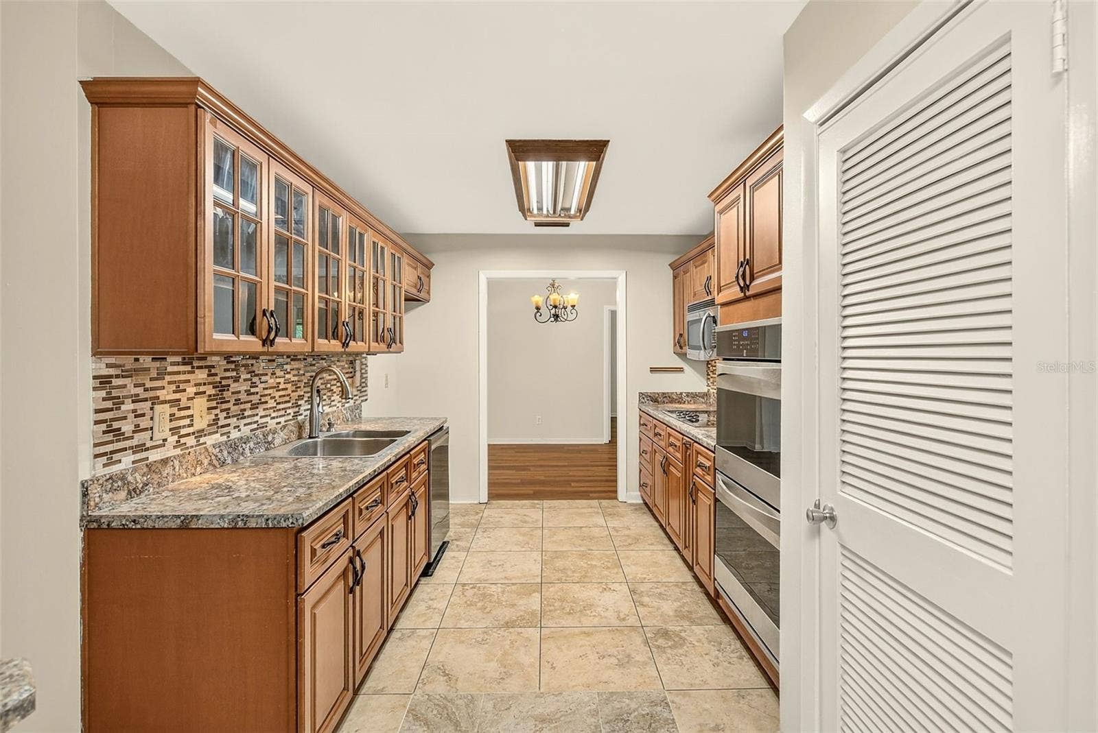303 SAINT AUGUSTINE AVENUE, Temple Terrace, FL 33617 303 SAINT AUGUSTINE AVENUE, Temple Terrace, FL 33617