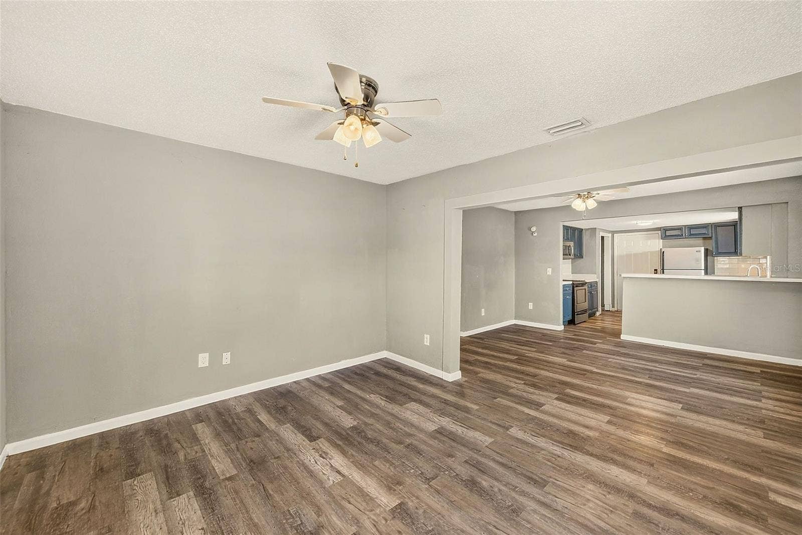 731 37TH STREET S, St Petersburg, FL 33711