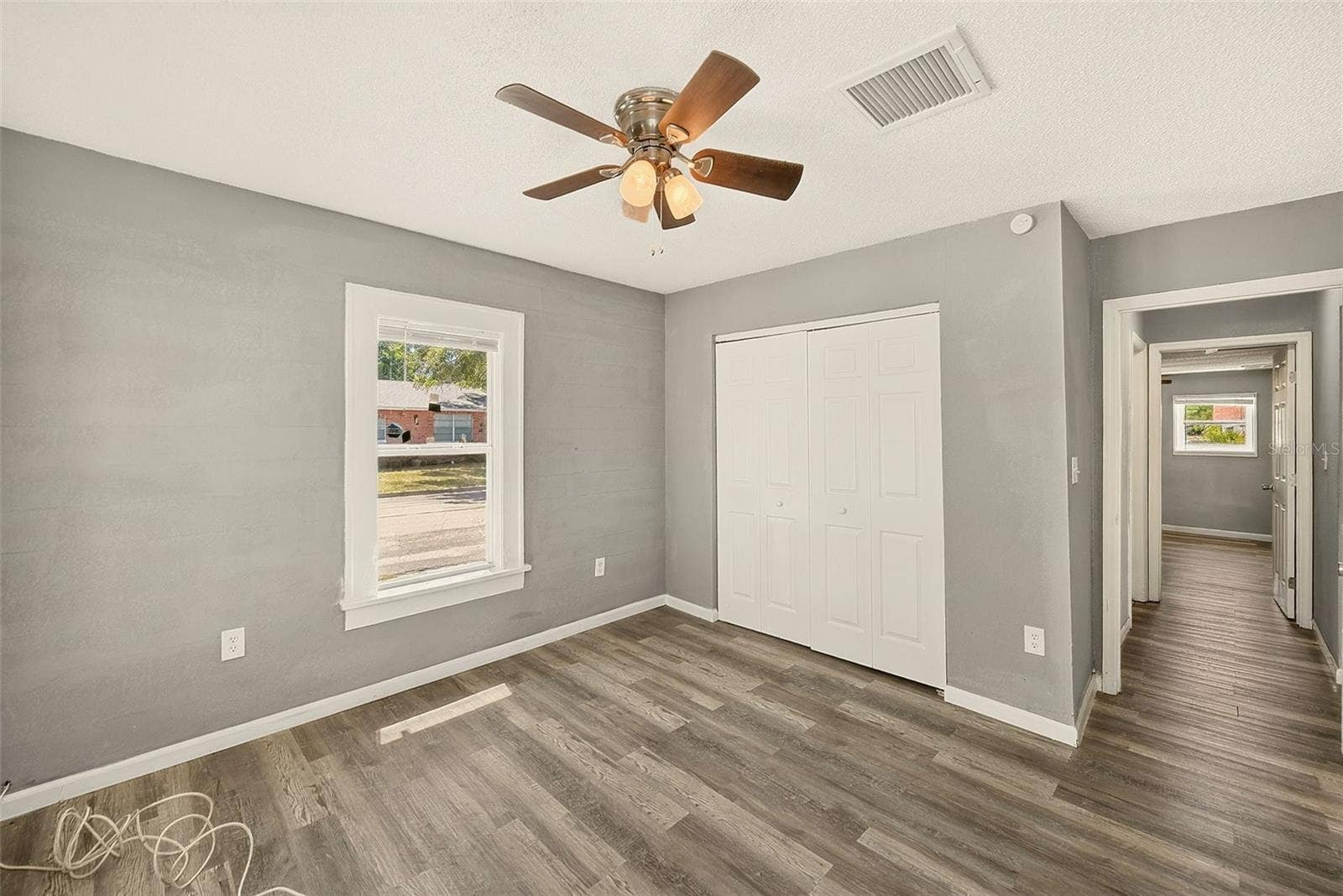 731 37TH STREET S, St Petersburg, FL 33711
