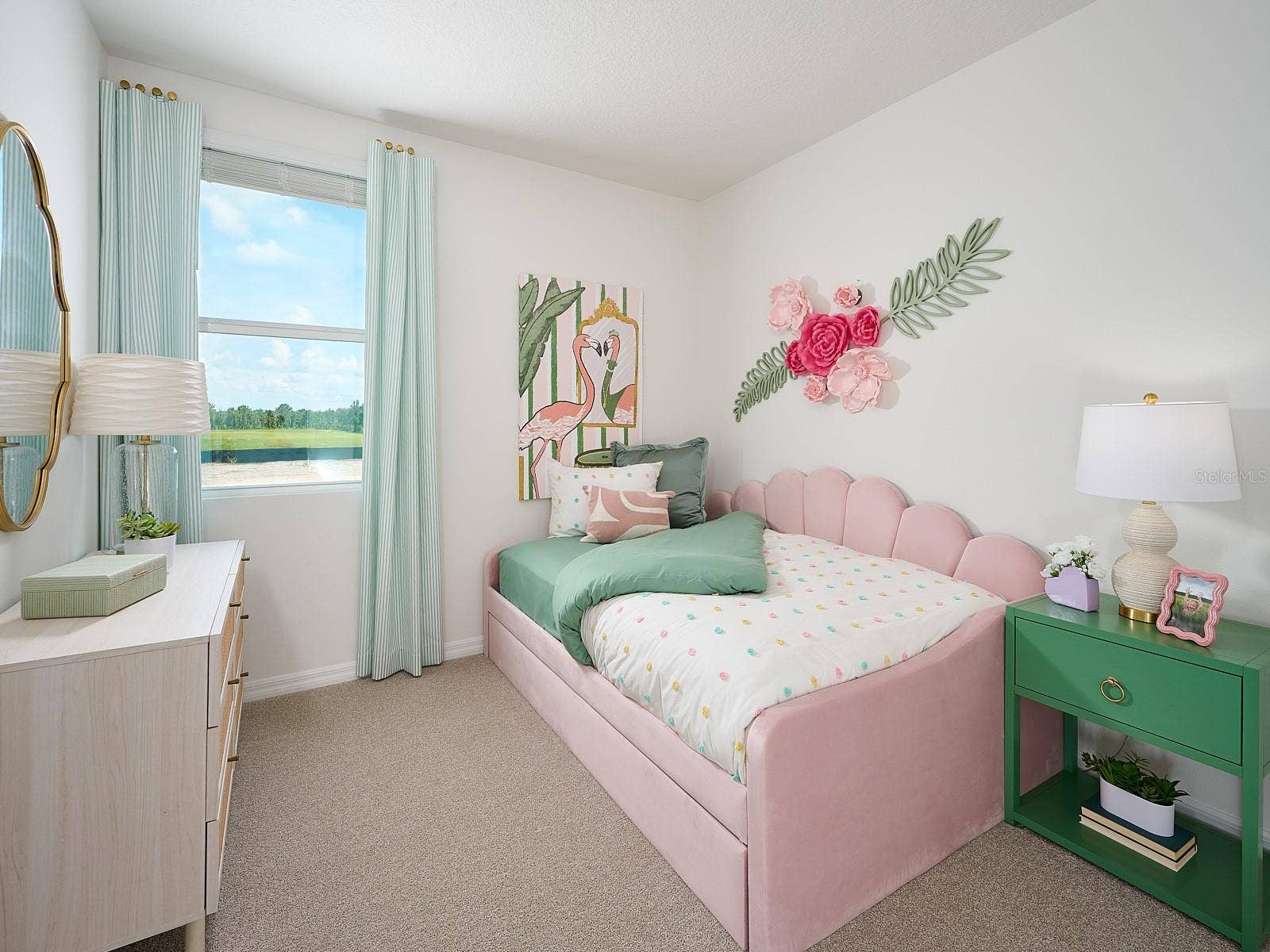 9114 DALERA COVE, Palmetto, FL 34221 Photo is not of the actual home, but is an inspirational photo of builders model home and may depict options, furnishings, and/or decorator features that are not included.