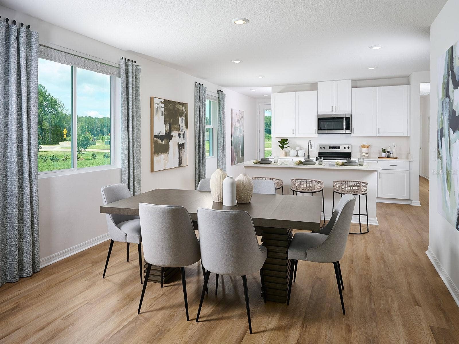 9114 DALERA COVE, Palmetto, FL 34221 Photo is not of the actual home, but is an inspirational photo of builders model home and may depict options, furnishings, and/or decorator features that are not included.