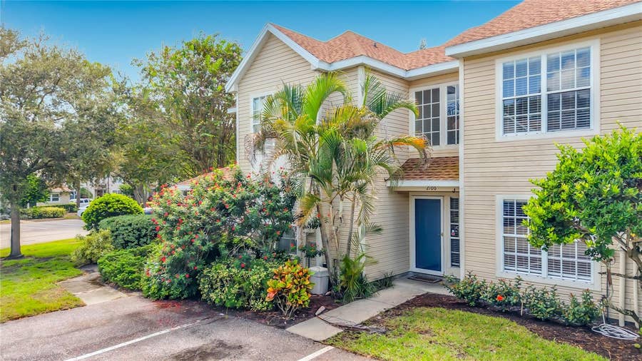 Property photo for 2106 CLOVER HILL ROAD, Palm Harbor, FL