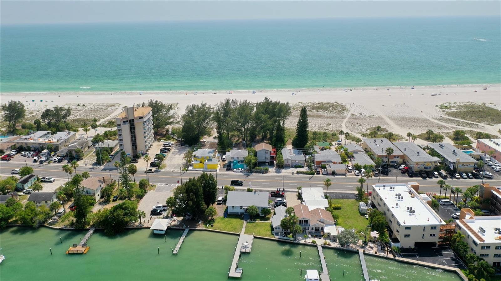 10218 GULF BOULEVARD, Treasure Island, FL 33706