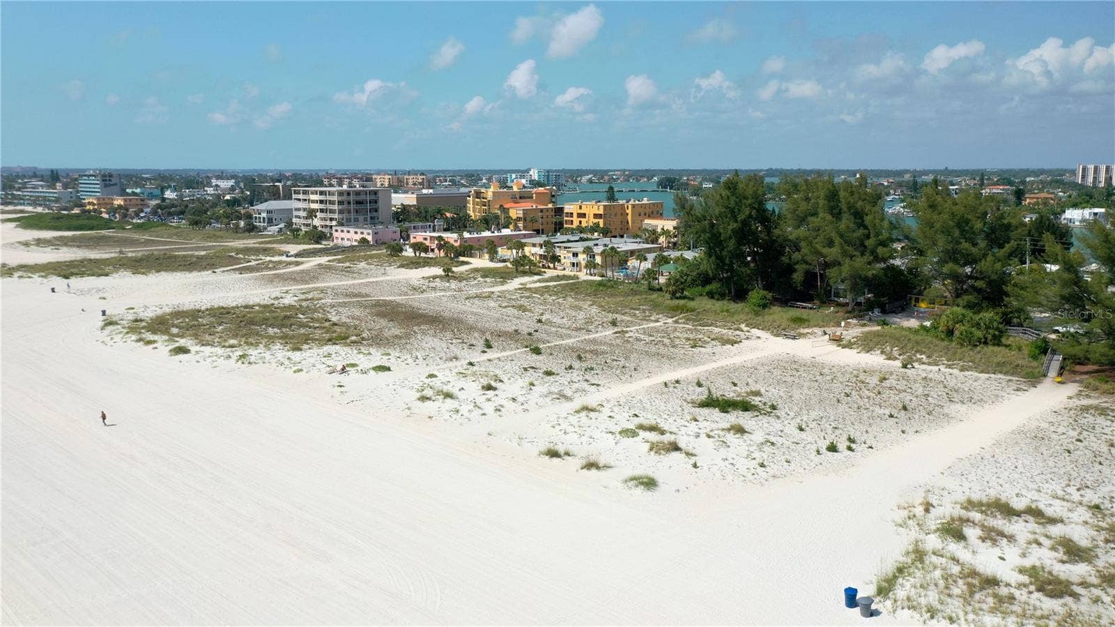10218 GULF BOULEVARD, Treasure Island, FL 33706
