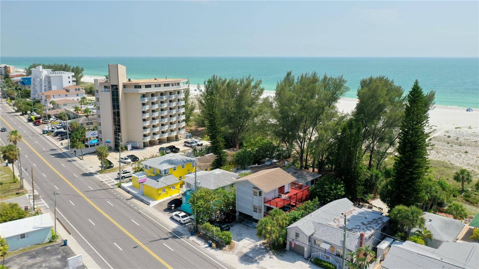 10218 GULF BOULEVARD, Treasure Island, FL 33706