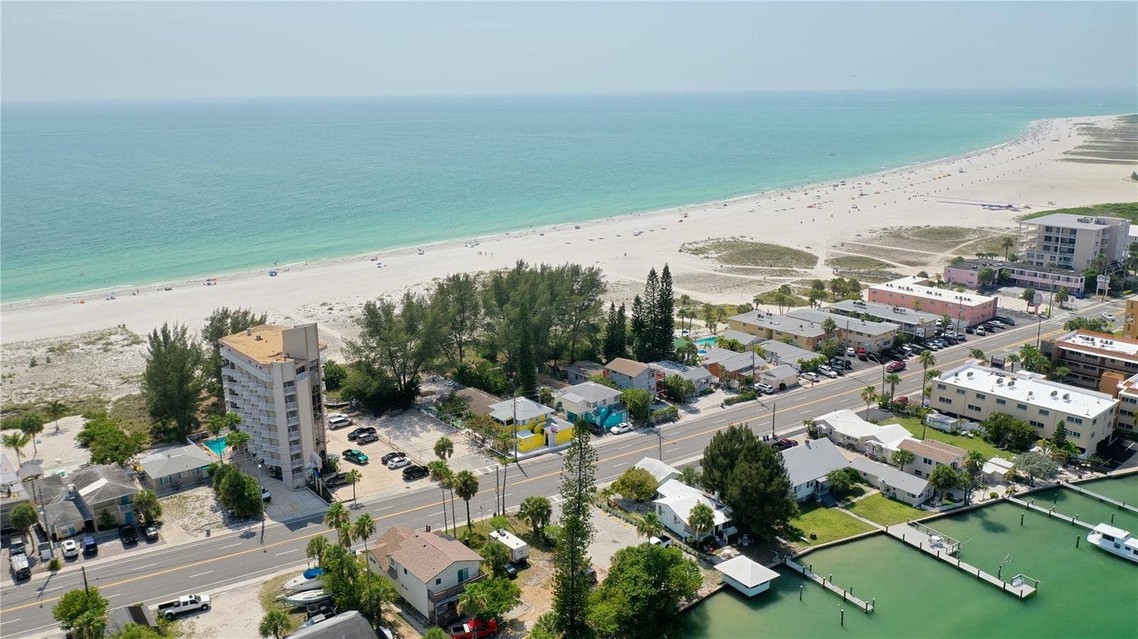 10218 GULF BOULEVARD, Treasure Island, FL 33706