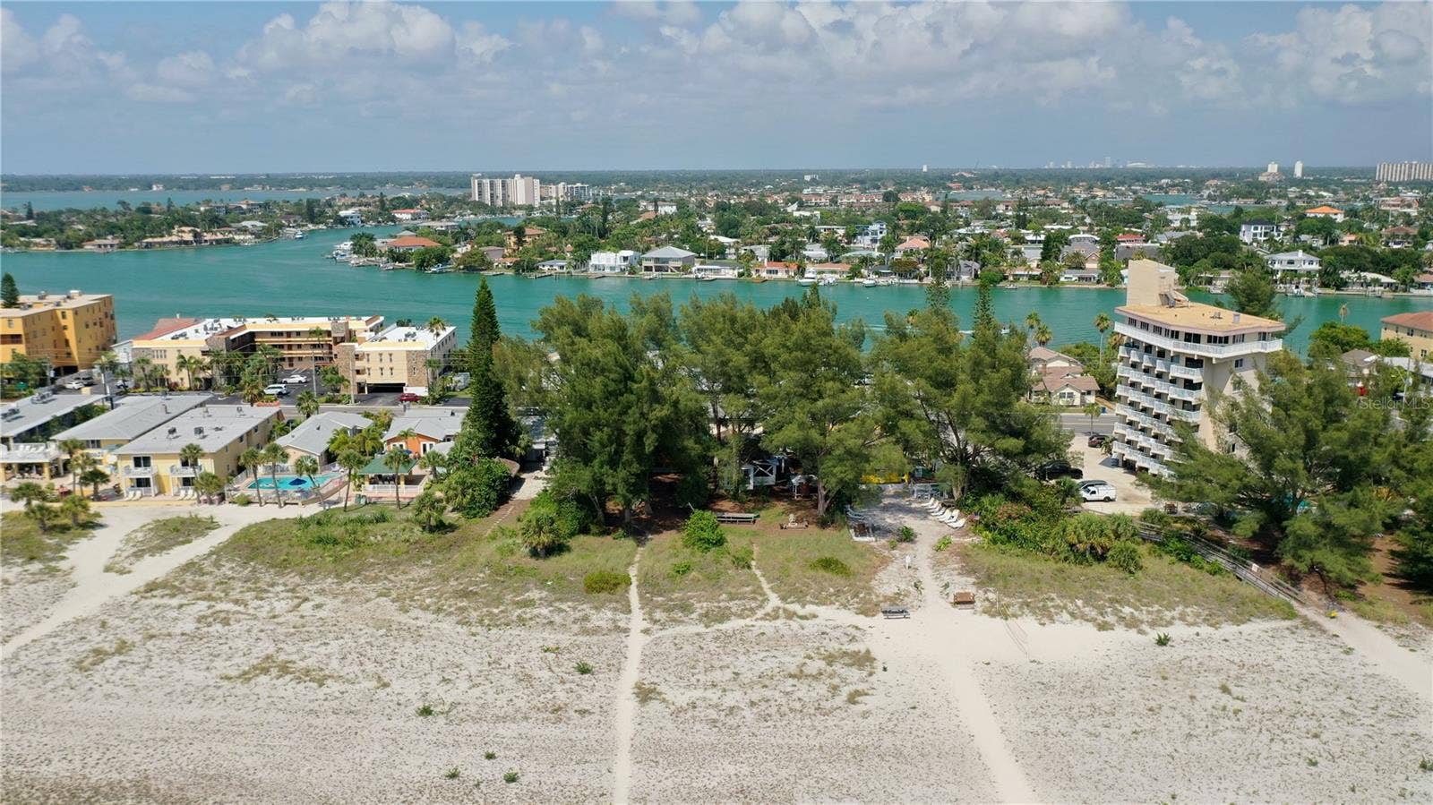10218 GULF BOULEVARD, Treasure Island, FL 33706