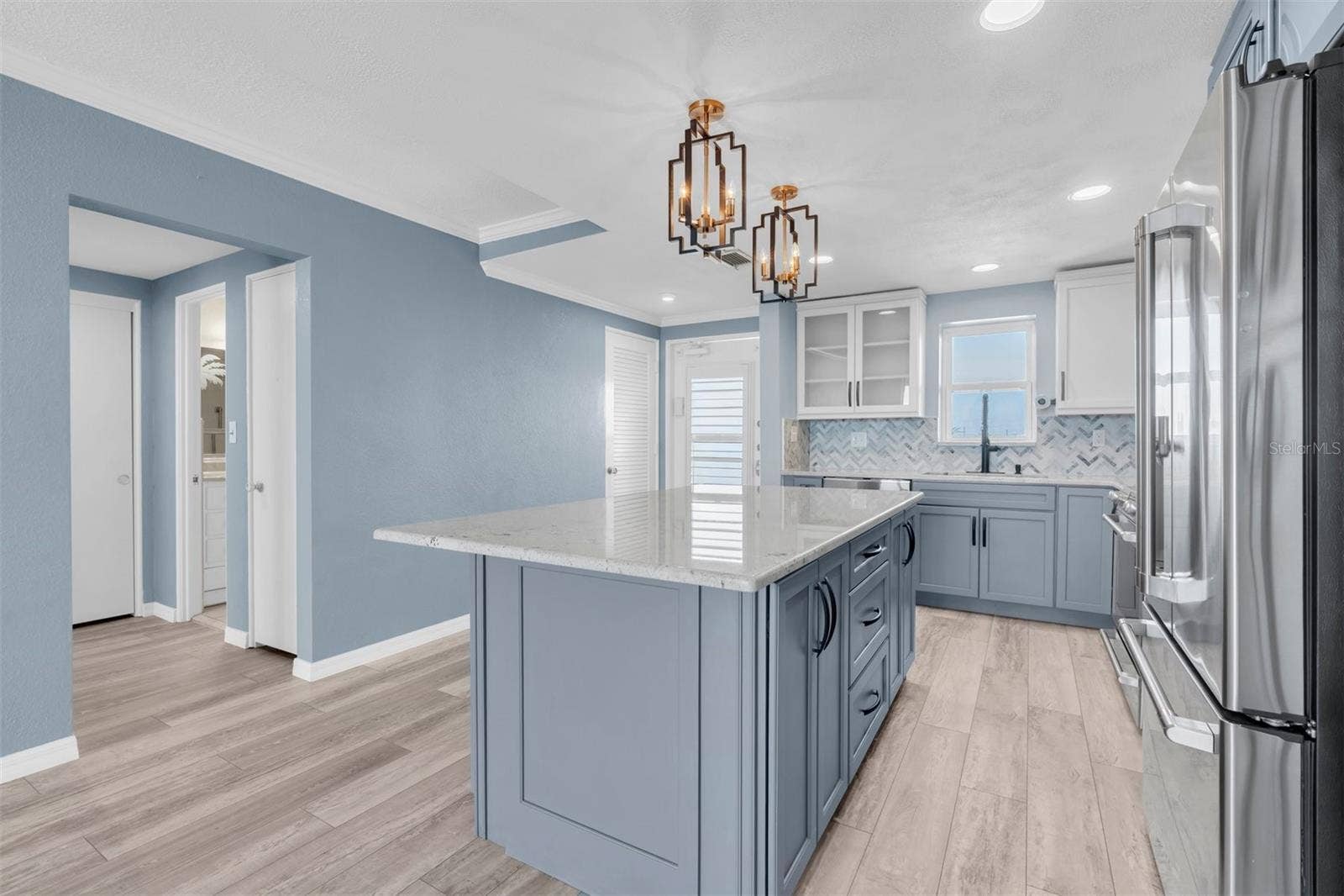 7000 BEACH PLAZA, #303, St Pete Beach, FL 33706 7000 BEACH PLAZA, #303, St Pete Beach, FL 33706