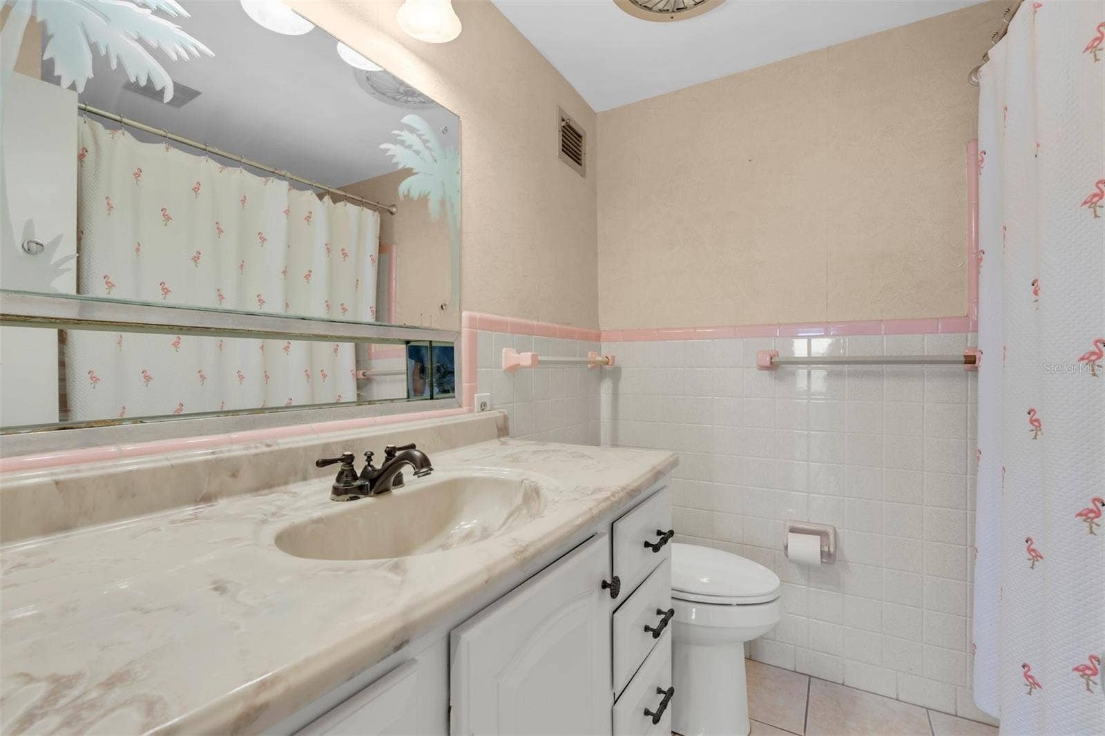 7000 BEACH PLAZA, #303, St Pete Beach, FL 33706 7000 BEACH PLAZA, #303, St Pete Beach, FL 33706