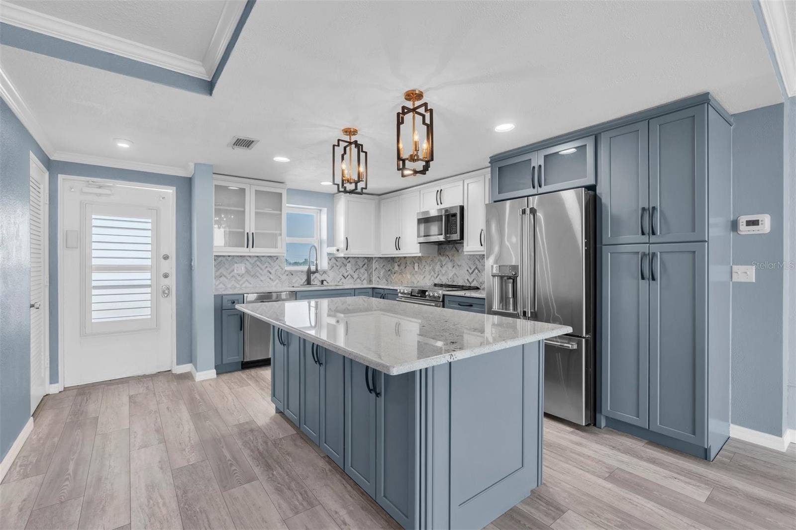 7000 BEACH PLAZA, #303, St Pete Beach, FL 33706 7000 BEACH PLAZA, #303, St Pete Beach, FL 33706