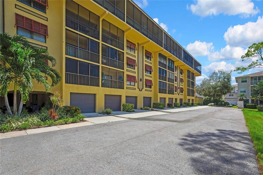 Property photo for 5775 PARK STREET N, #402, St Petersburg, FL