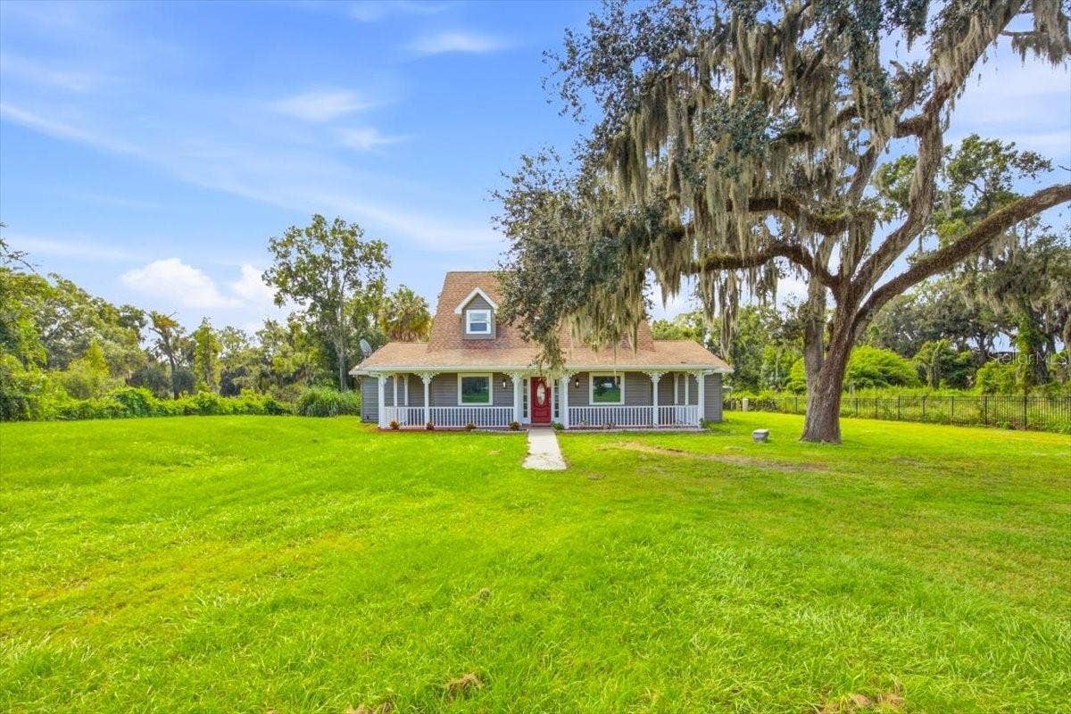 3717 FUTCH LOOP, Plant City, FL 33566 3717 FUTCH LOOP, Plant City, FL 33566