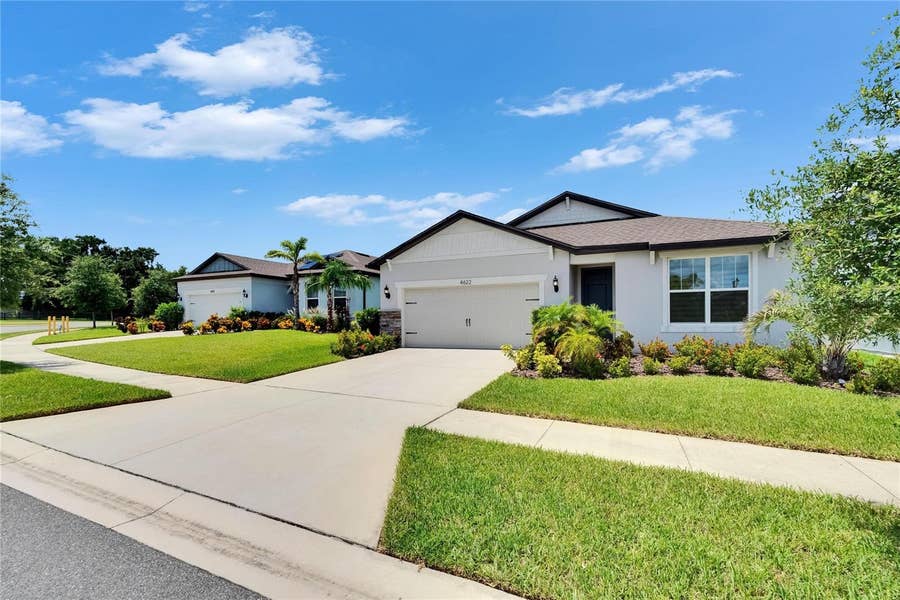 Property photo for 4622 DOVER BLUFF COURT, Valrico, FL