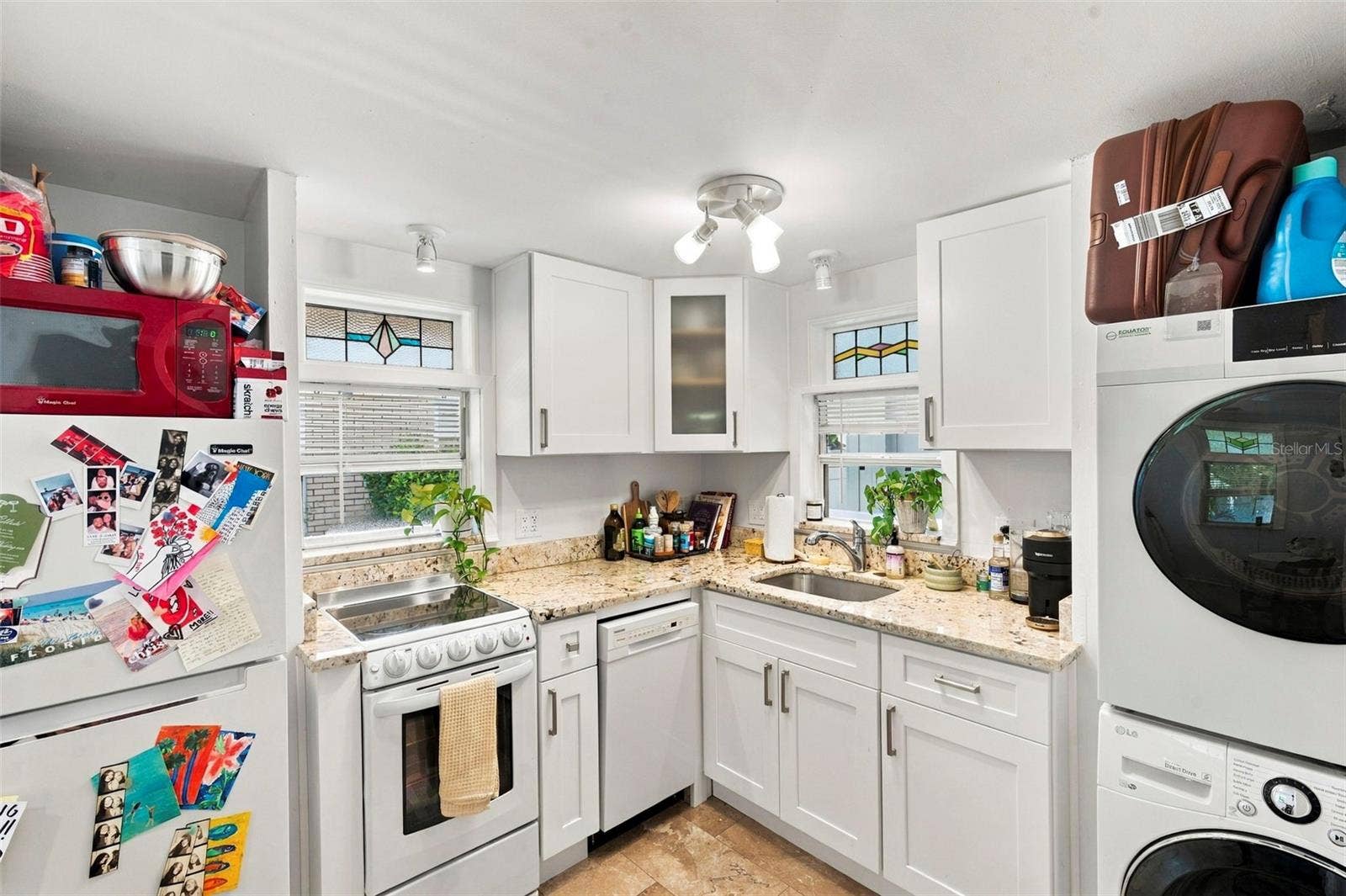 406 10TH AVENUE NE, St Petersburg, FL 33701 406 10TH AVENUE NE, St Petersburg, FL 33701