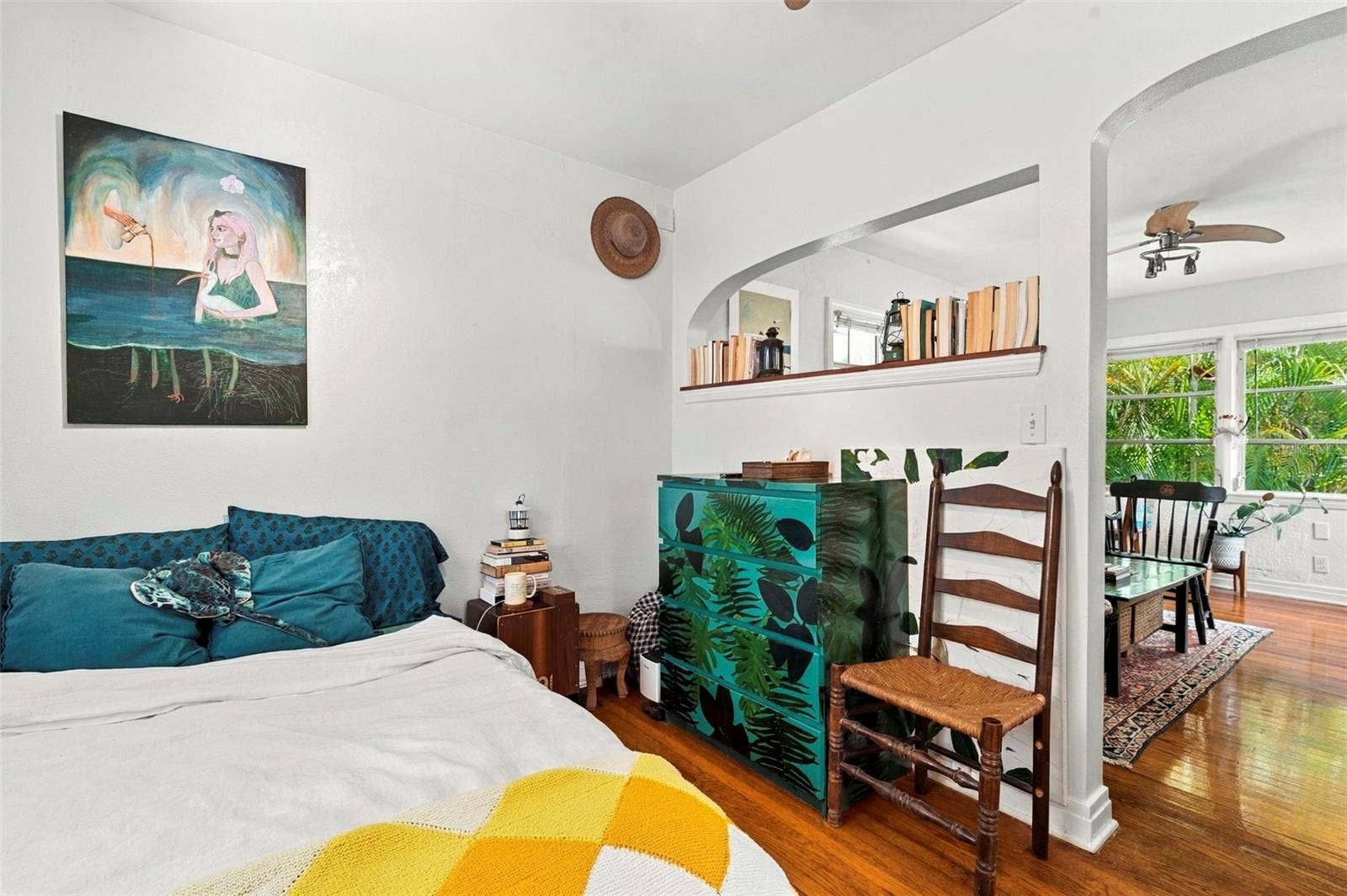 406 10TH AVENUE NE, St Petersburg, FL 33701 406 10TH AVENUE NE, St Petersburg, FL 33701