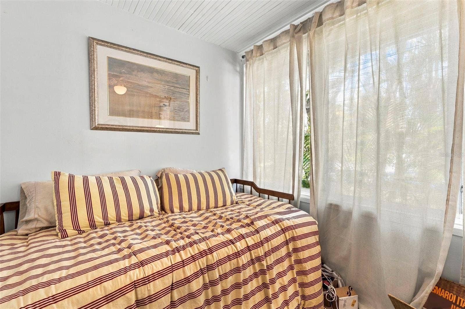 406 10TH AVENUE NE, St Petersburg, FL 33701 406 10TH AVENUE NE, St Petersburg, FL 33701