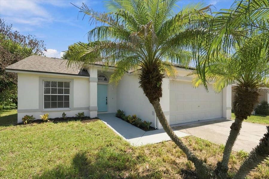 Property photo for 352 LAKE DAISY CIRCLE, Winter Haven, FL