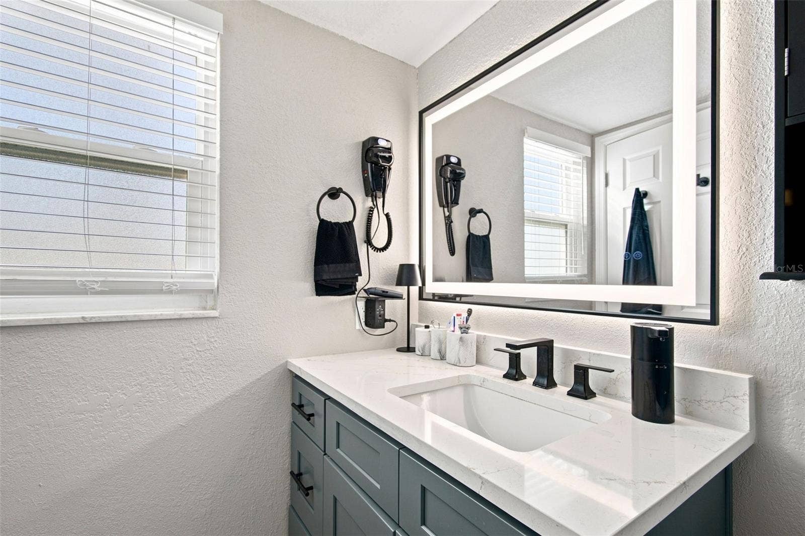 17035 GULF BOULEVARD, #122, North Redington Beach, FL 33708
