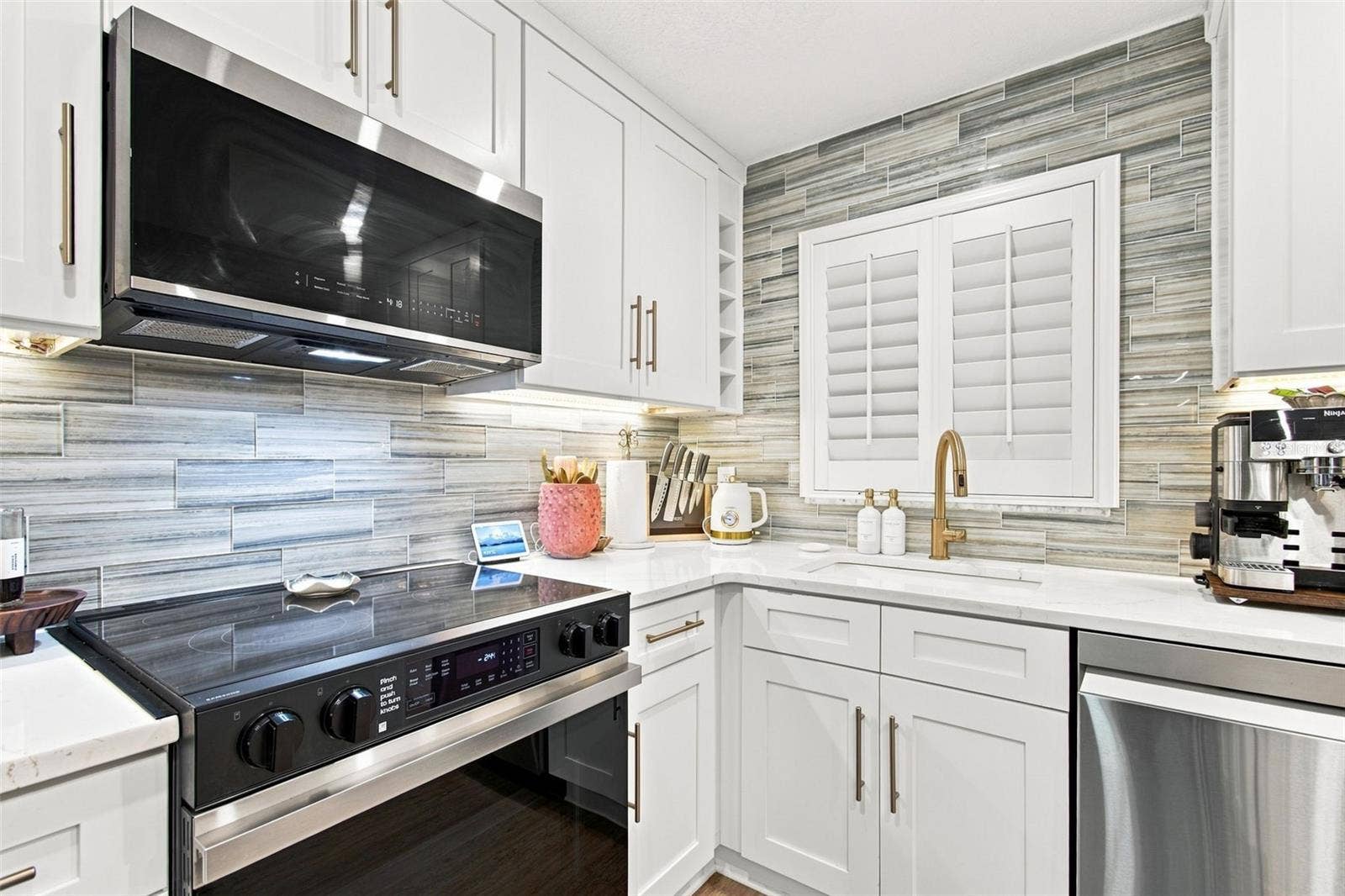 17035 GULF BOULEVARD, #122, North Redington Beach, FL 33708