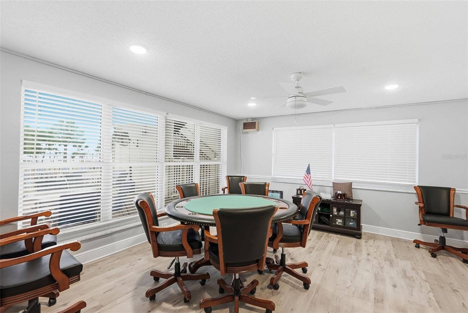 5955 30TH AVENUE S, #310, Gulfport, FL 33707 5955 30TH AVENUE S, #310, Gulfport, FL 33707