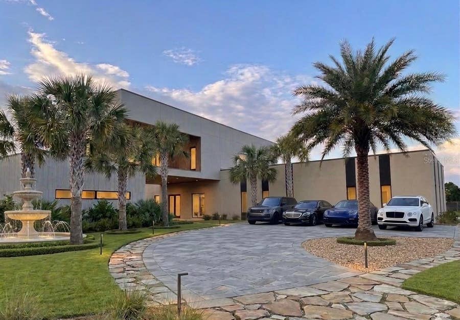 Property photo for 10932 FLINT ESTATES DRIVE, Thonotosassa, FL