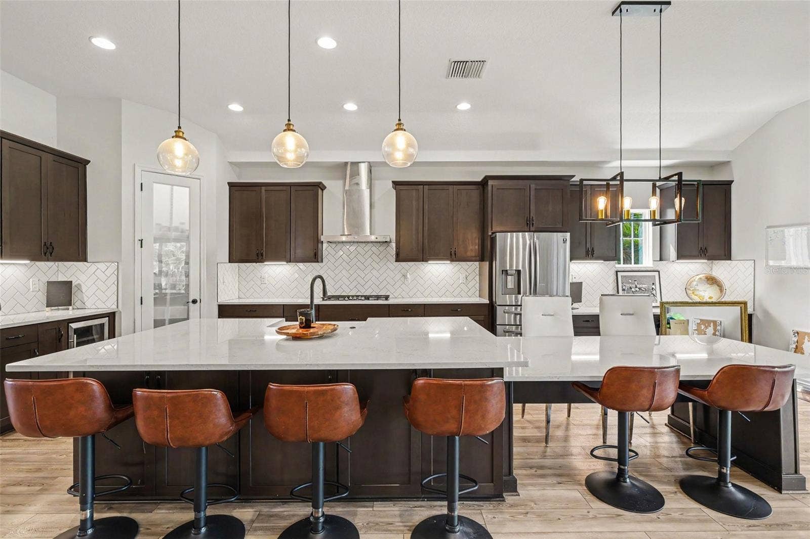 7612 PARADISO DRIVE, Apollo Beach, FL 33572 7612 PARADISO DRIVE, Apollo Beach, FL 33572