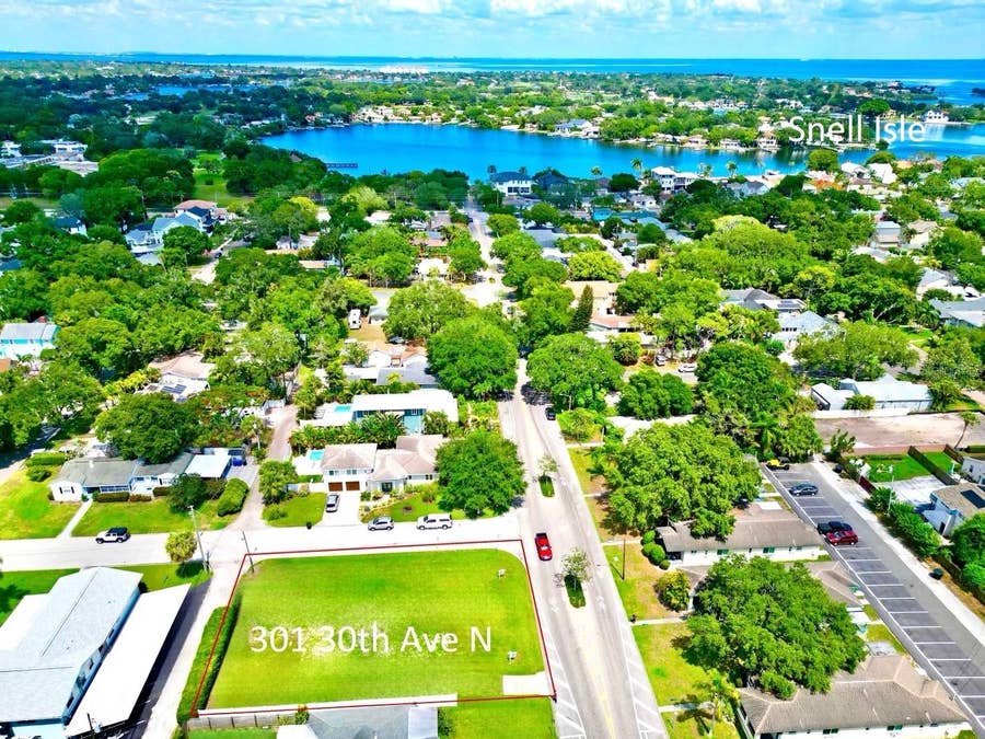 Property photo for 301 30TH AVENUE N, St Petersburg, FL