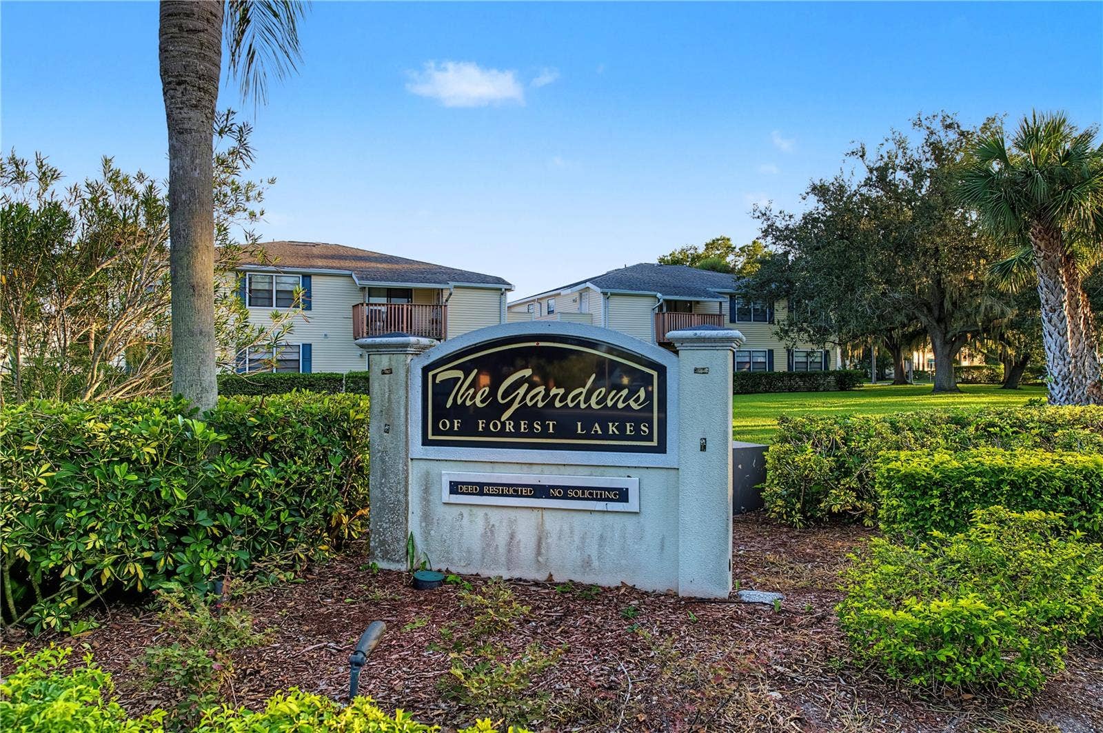 127 CAMPHOR DRIVE, #E, Oldsmar, FL 34677 127 CAMPHOR DRIVE, #E, Oldsmar, FL 34677