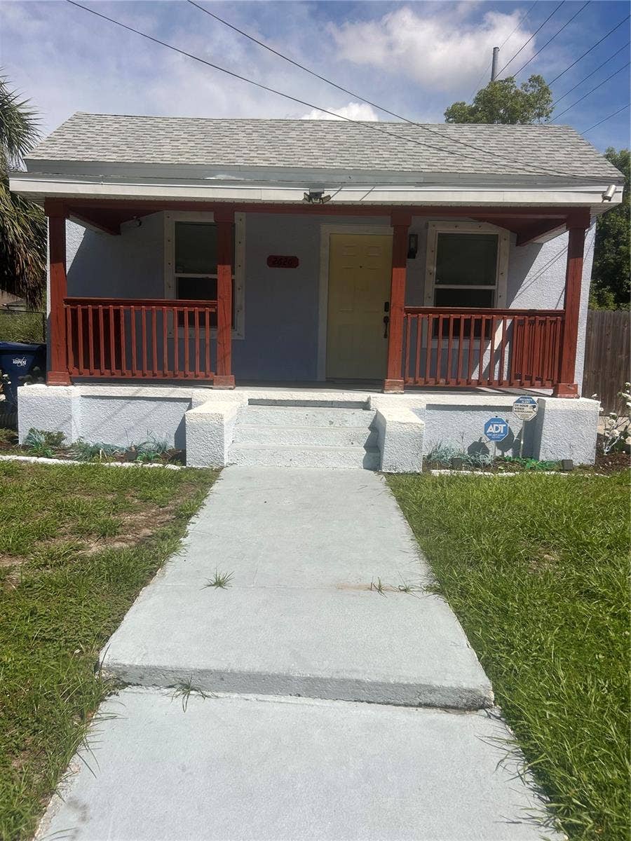2626 E 28TH AVENUE, Tampa, FL 33605 2626 E 28TH AVENUE, Tampa, FL 33605
