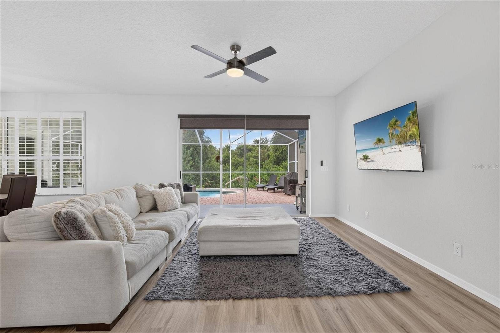 714 HIDDEN LAKE DRIVE, Tarpon Springs, FL 34689 714 HIDDEN LAKE DRIVE, Tarpon Springs, FL 34689