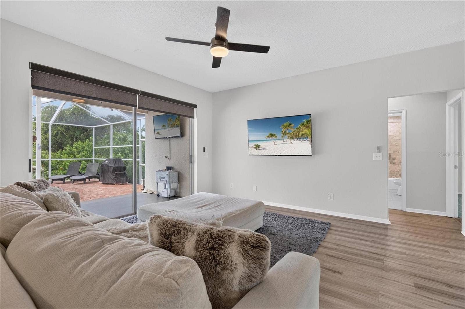 714 HIDDEN LAKE DRIVE, Tarpon Springs, FL 34689 714 HIDDEN LAKE DRIVE, Tarpon Springs, FL 34689