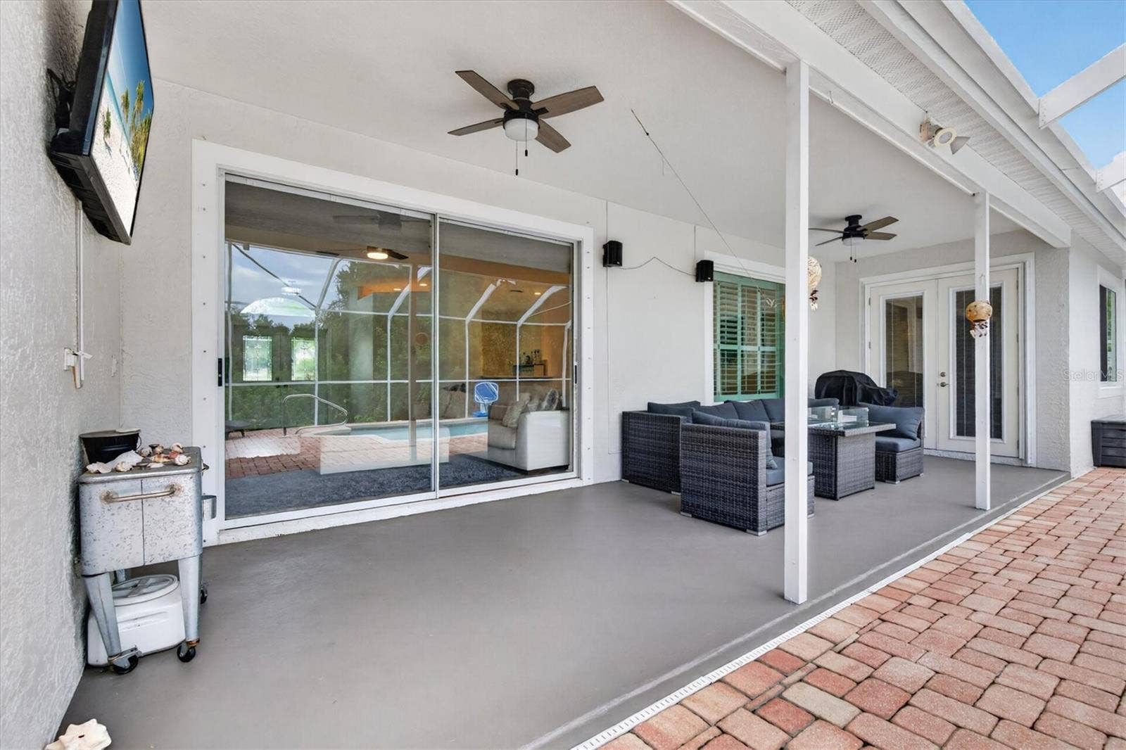 714 HIDDEN LAKE DRIVE, Tarpon Springs, FL 34689 714 HIDDEN LAKE DRIVE, Tarpon Springs, FL 34689