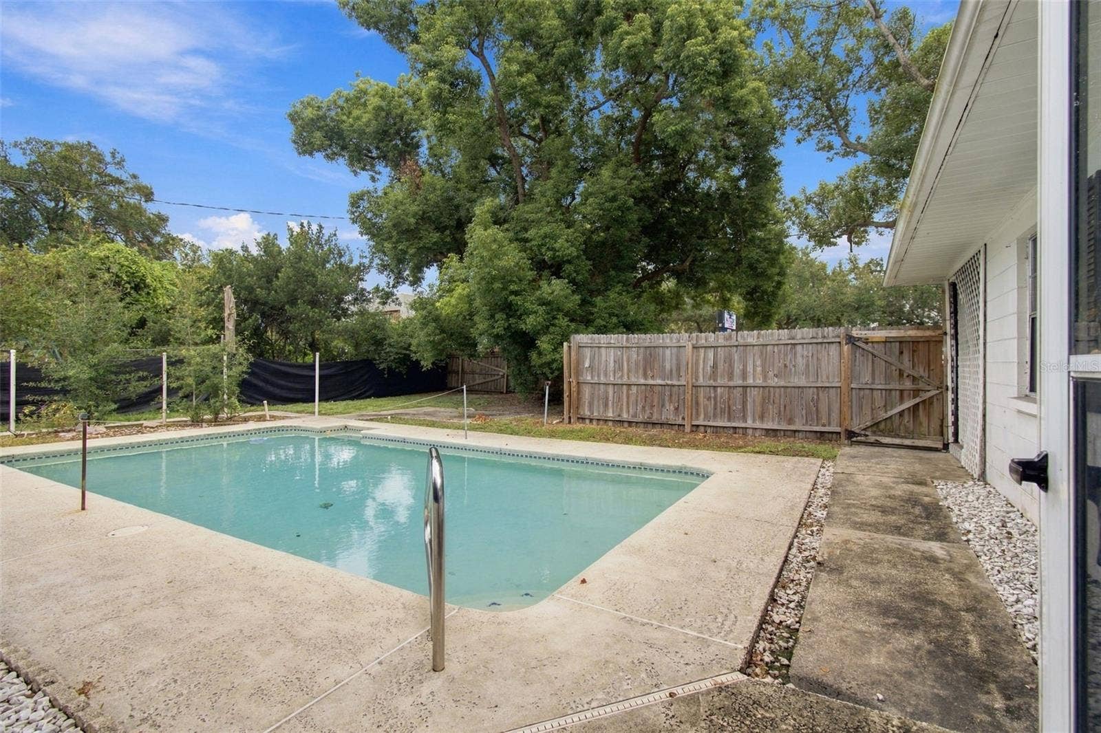 2801 BURTS AVENUE, Tampa, FL 33614 2801 BURTS AVENUE, Tampa, FL 33614