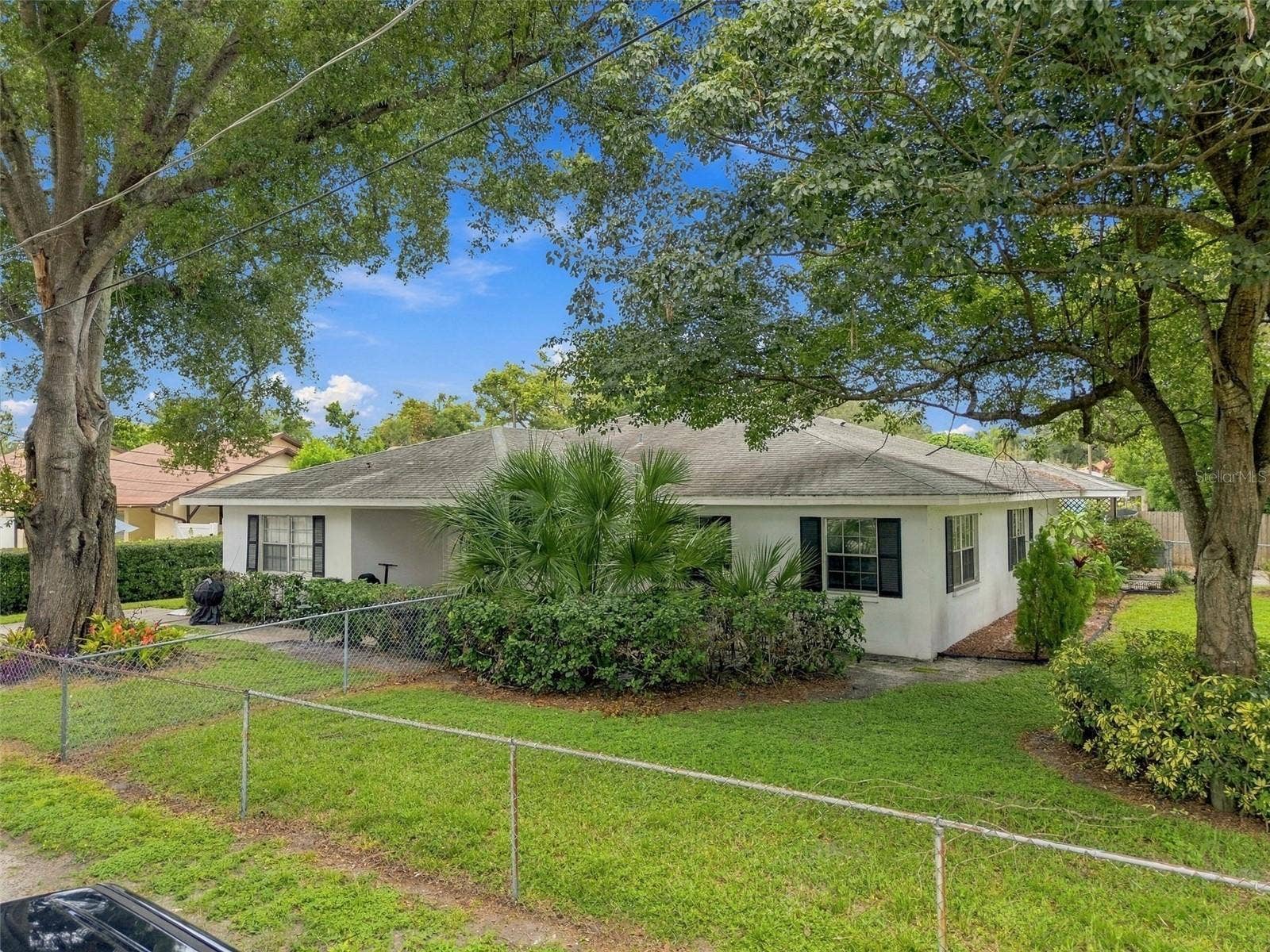 2801 BURTS AVENUE, Tampa, FL 33614 2801 BURTS AVENUE, Tampa, FL 33614