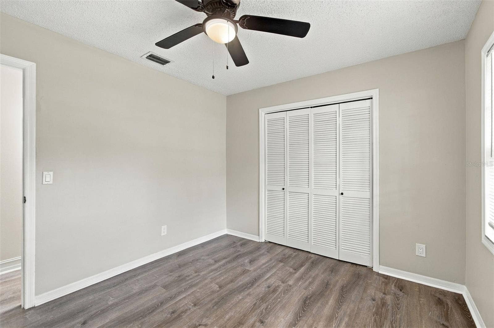 2801 BURTS AVENUE, Tampa, FL 33614 2801 BURTS AVENUE, Tampa, FL 33614