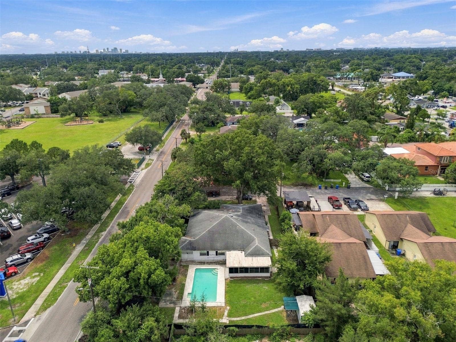 2801 BURTS AVENUE, Tampa, FL 33614 2801 BURTS AVENUE, Tampa, FL 33614