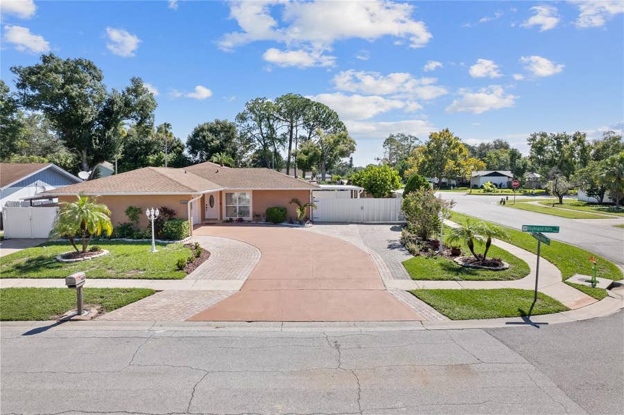 Property photo for 14501 HIGHLAND HILLS PLACE, Tampa, FL