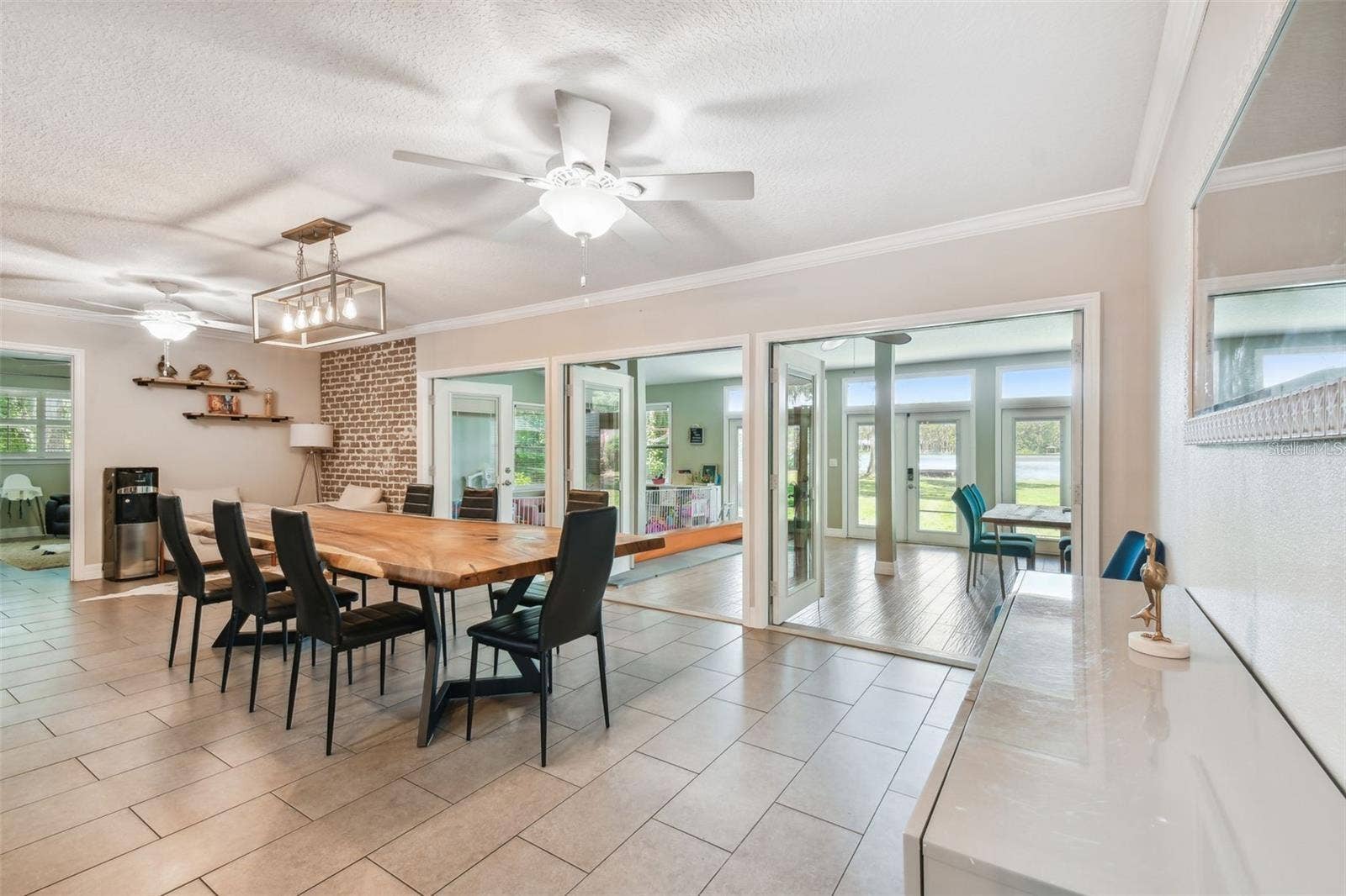 17018 DENNIS ROAD, Lutz, FL 33558 17018 DENNIS ROAD, Lutz, FL 33558