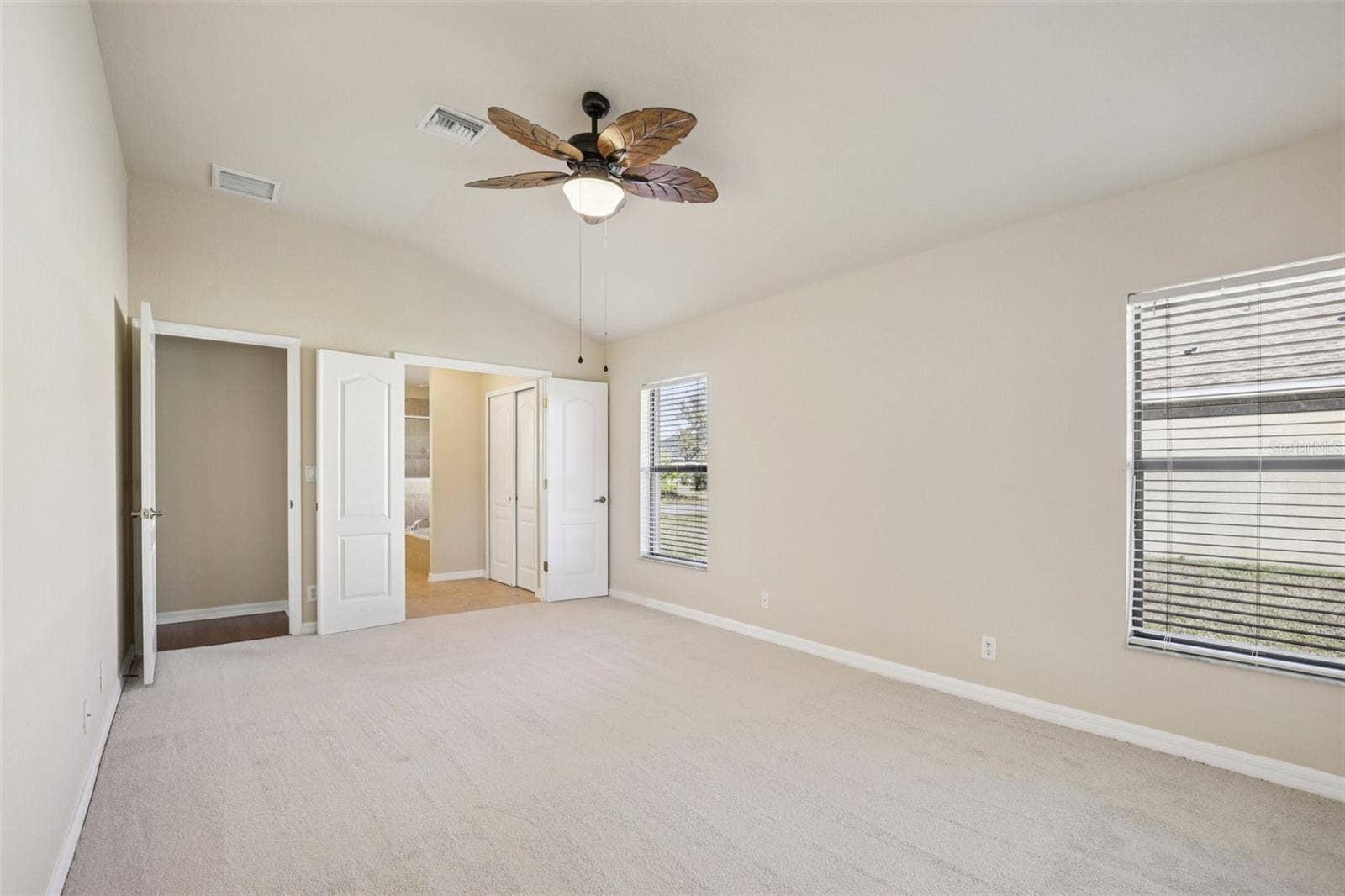10048 LEBANON DRIVE, Port Charlotte, FL 33981 10048 LEBANON DRIVE, Port Charlotte, FL 33981