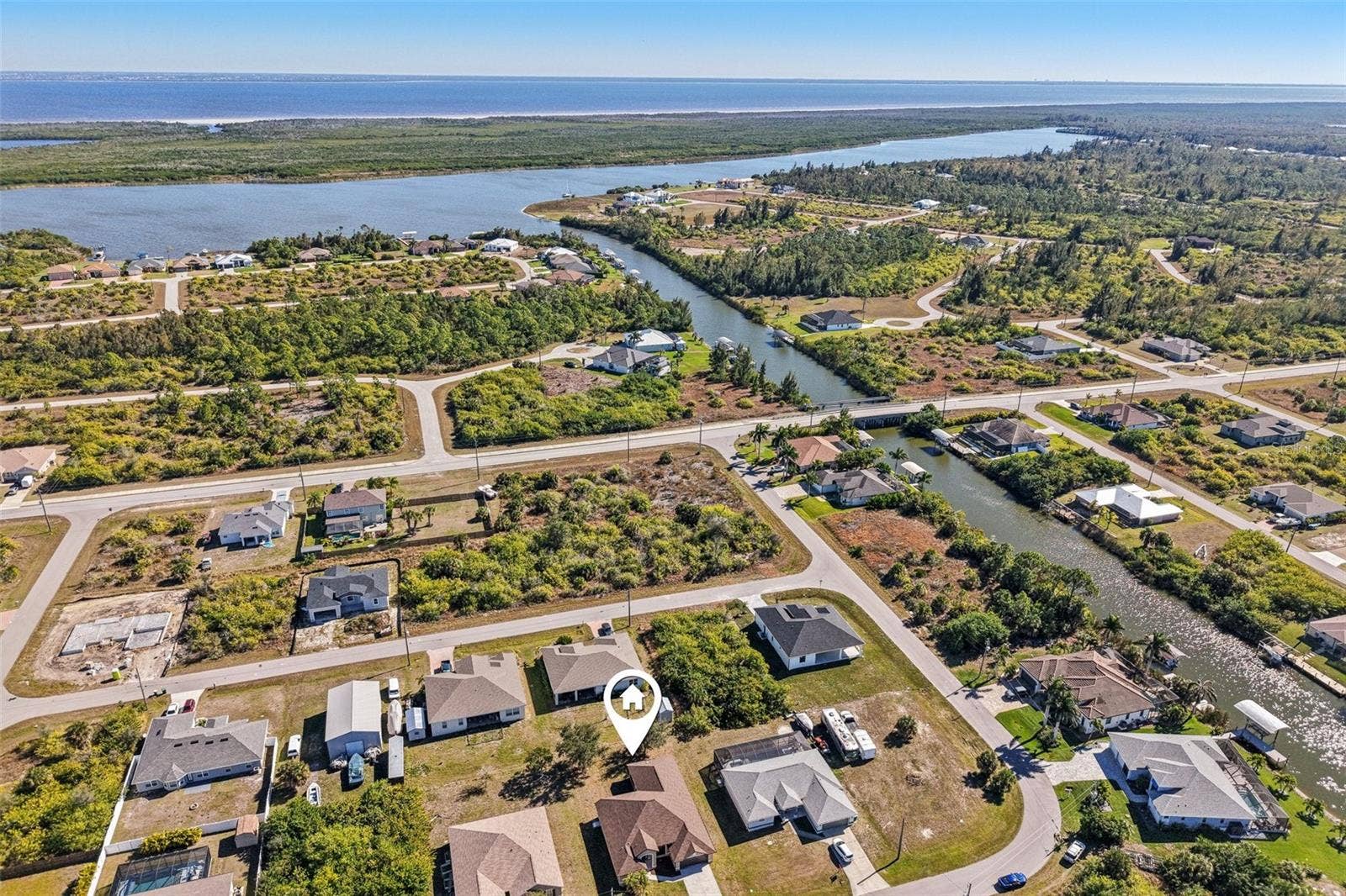 10048 LEBANON DRIVE, Port Charlotte, FL 33981 10048 LEBANON DRIVE, Port Charlotte, FL 33981