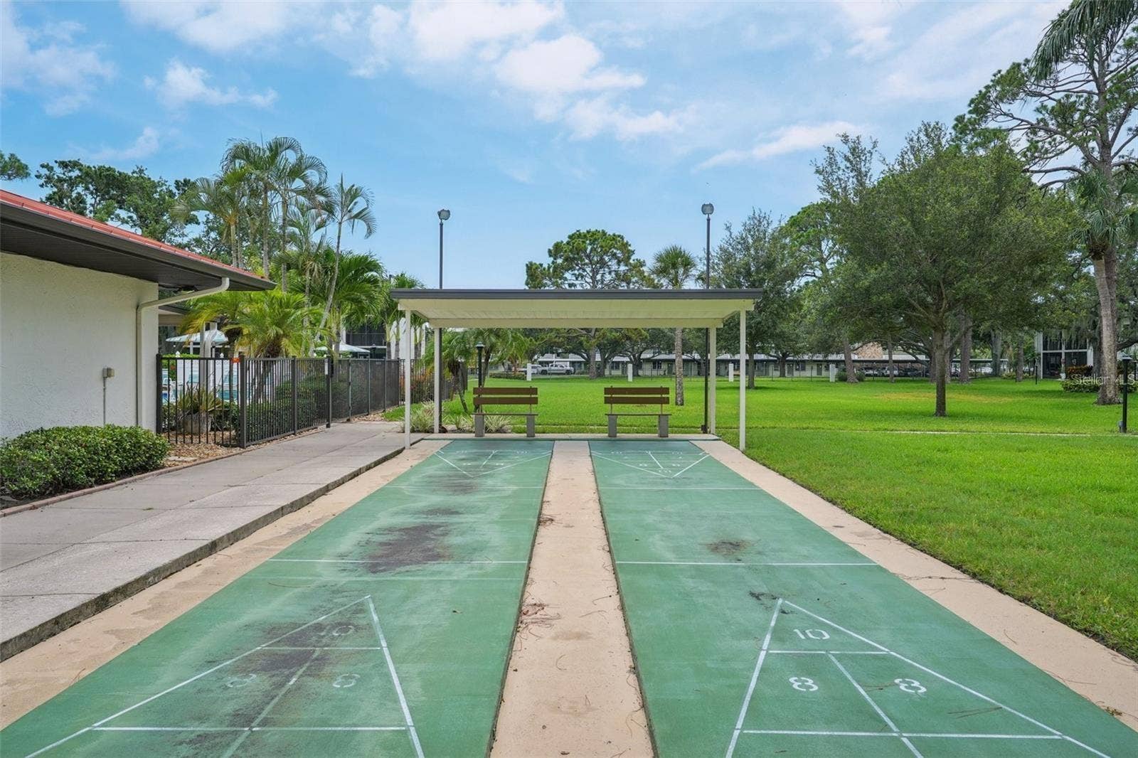 4885 1ST STREET NE, #216, St Petersburg, FL 33703 4885 1ST STREET NE, #216, St Petersburg, FL 33703