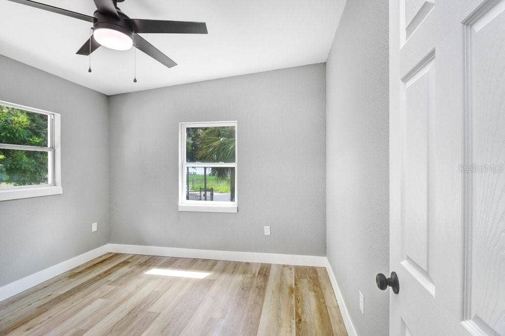 124 EDGEWATER DRIVE, Winter Haven, FL 33881 124 EDGEWATER DRIVE, Winter Haven, FL 33881