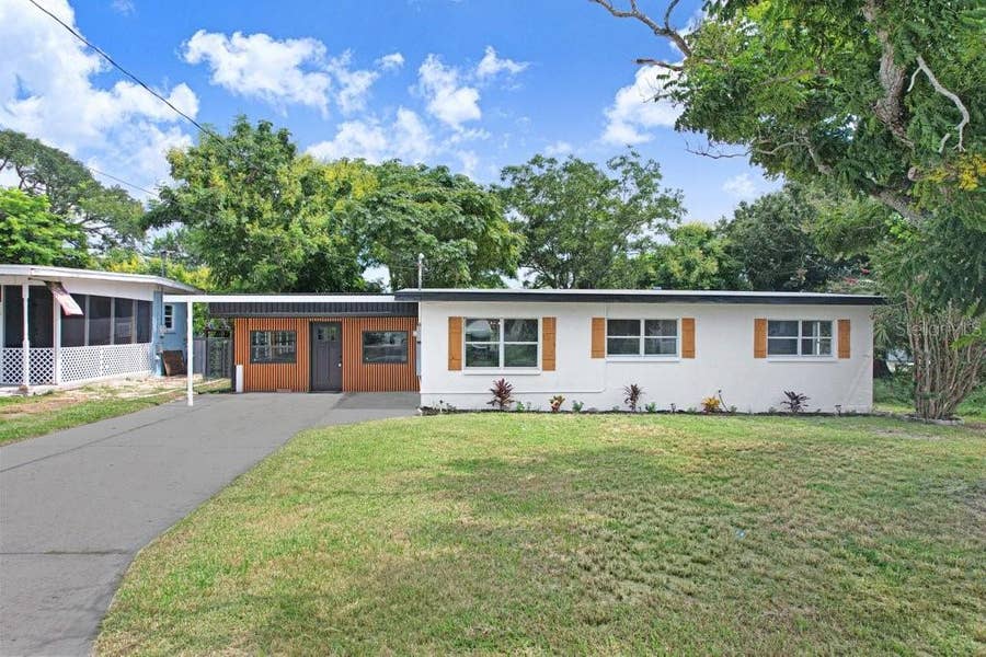 Property photo for 124 EDGEWATER DRIVE, Winter Haven, FL