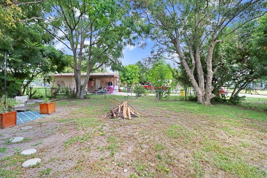 124 EDGEWATER DRIVE, Winter Haven, FL 33881 124 EDGEWATER DRIVE, Winter Haven, FL 33881