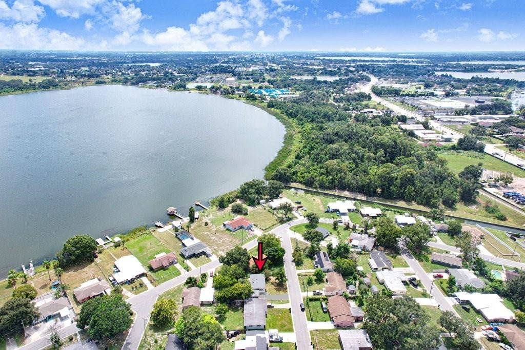 124 EDGEWATER DRIVE, Winter Haven, FL 33881 124 EDGEWATER DRIVE, Winter Haven, FL 33881