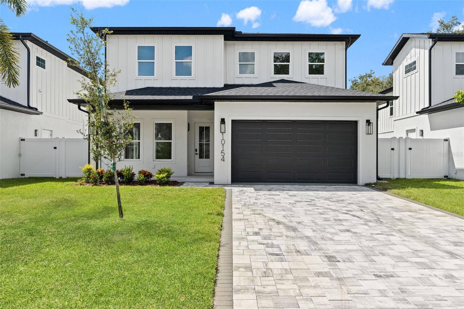 10154 HODSON PLACE, Seminole, FL 33776 Front of home