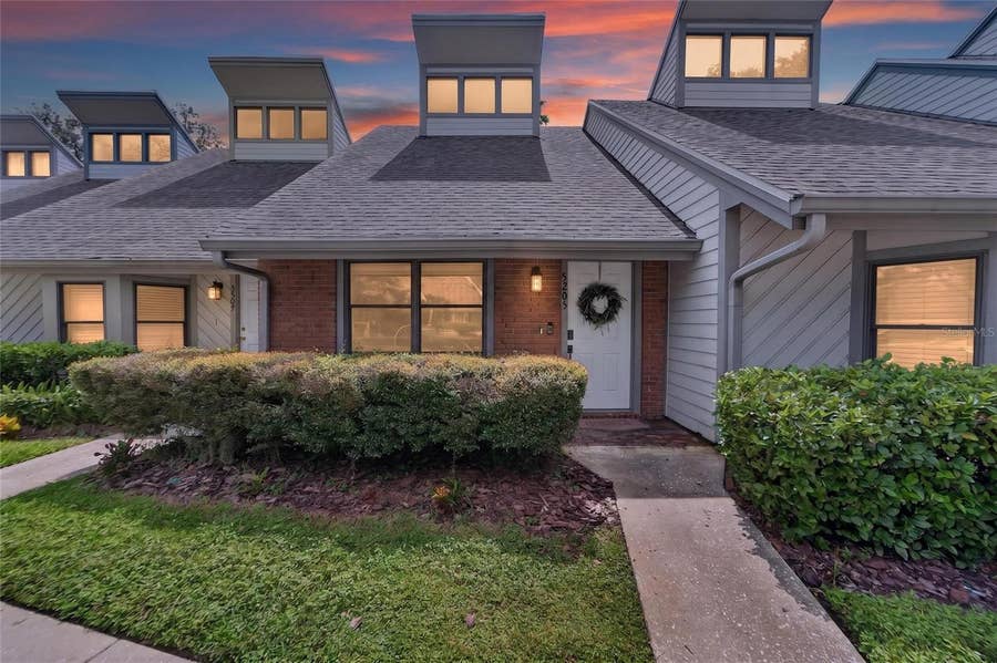Property photo for 5205 OAK CHARTER COURT, Temple Terrace, FL